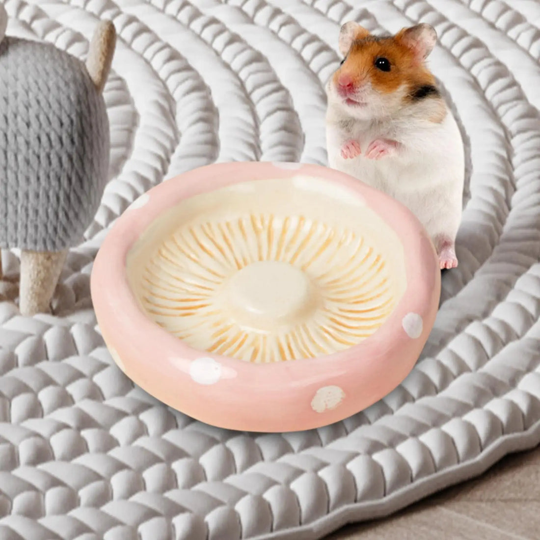 Ceramic Food Water Bowl Anti-tip Feeding Dish Durable Pet Drink Bowl for Hamster Chinchilla Ferret Small Pet Feeding Supplies