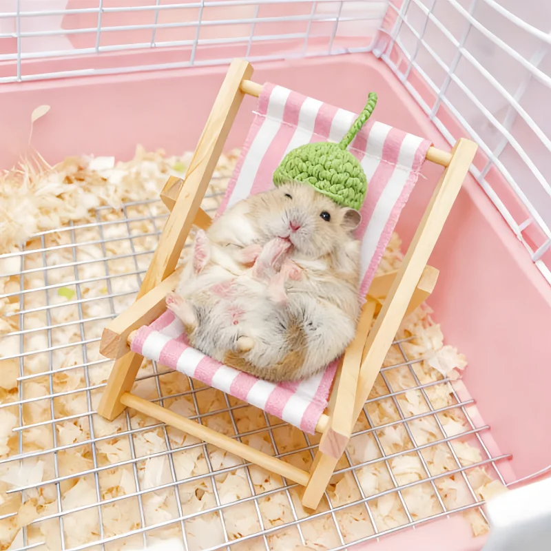 Small Pet Hamster Beach Lounge Chair Hamster Toy for Resting Playing Sleeping Small Animals Furniture Pet Cage Decoration