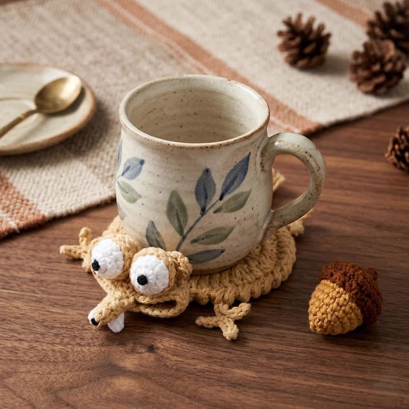 Cute Knitted Squirrel Coasters Funny Handwoven Squirrel Shaped Mug Mats Absorbent Desk Accessories for Coffee Tea Cup Home Decor