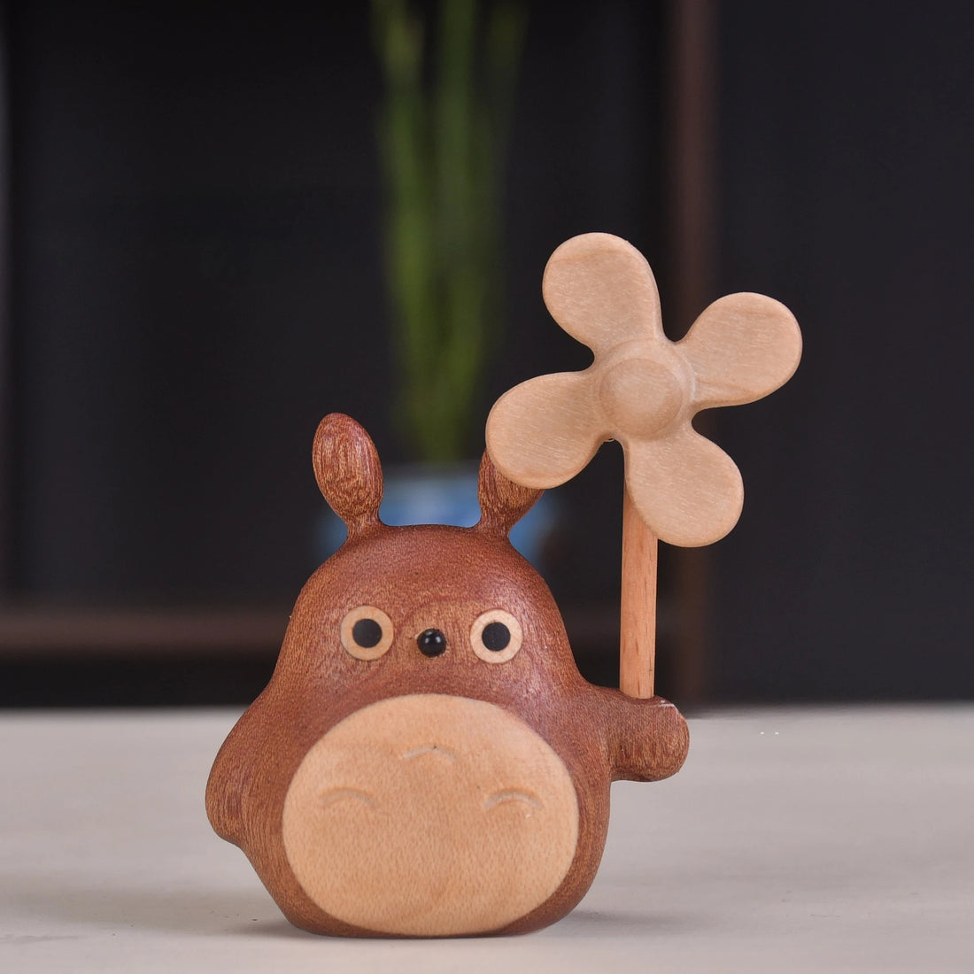 Hand Handle Windmill Chinchilla Cute Cartoon Car Ornament Toy Wooden
