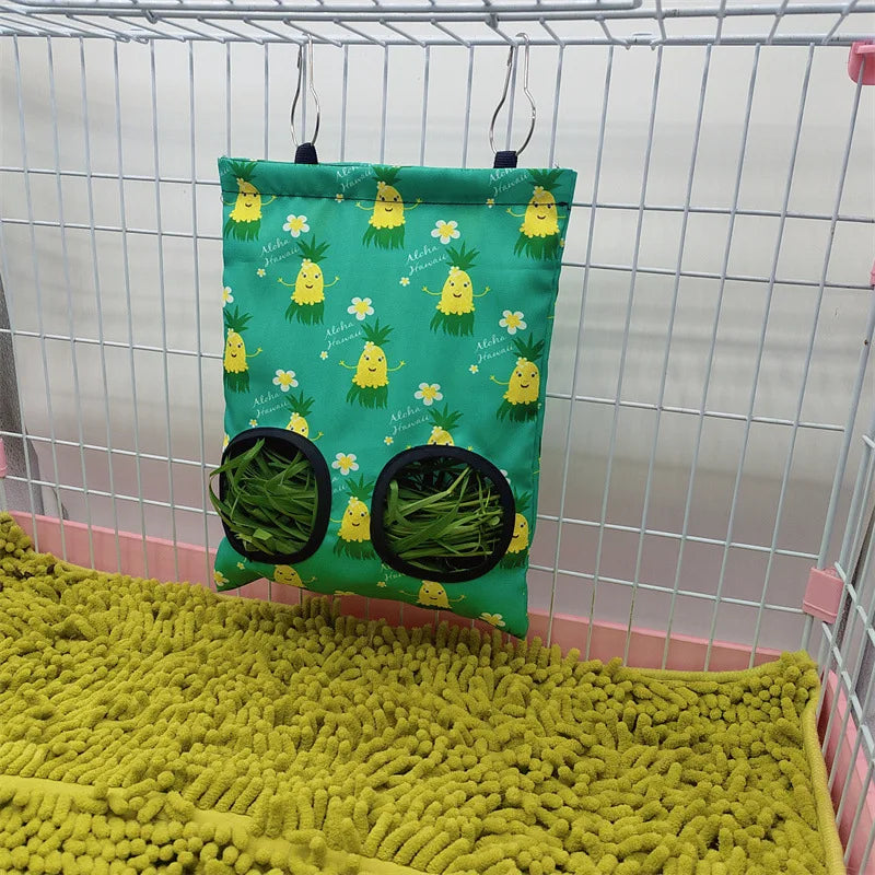 Hay Dispenser Bag for Guinea Pigs and Rabbits