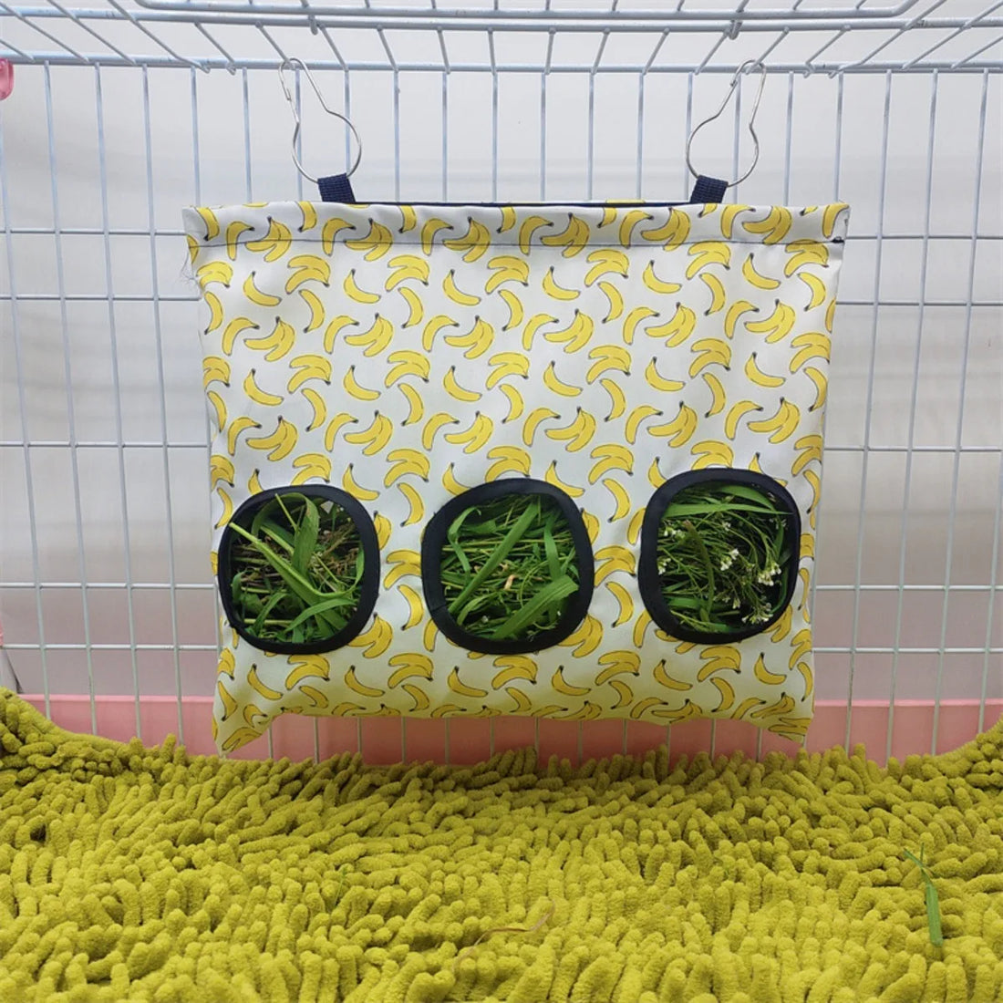 Hanging Rabbit Hay Feeder Dispenser Pouch for Small Animals Pet Rabbit