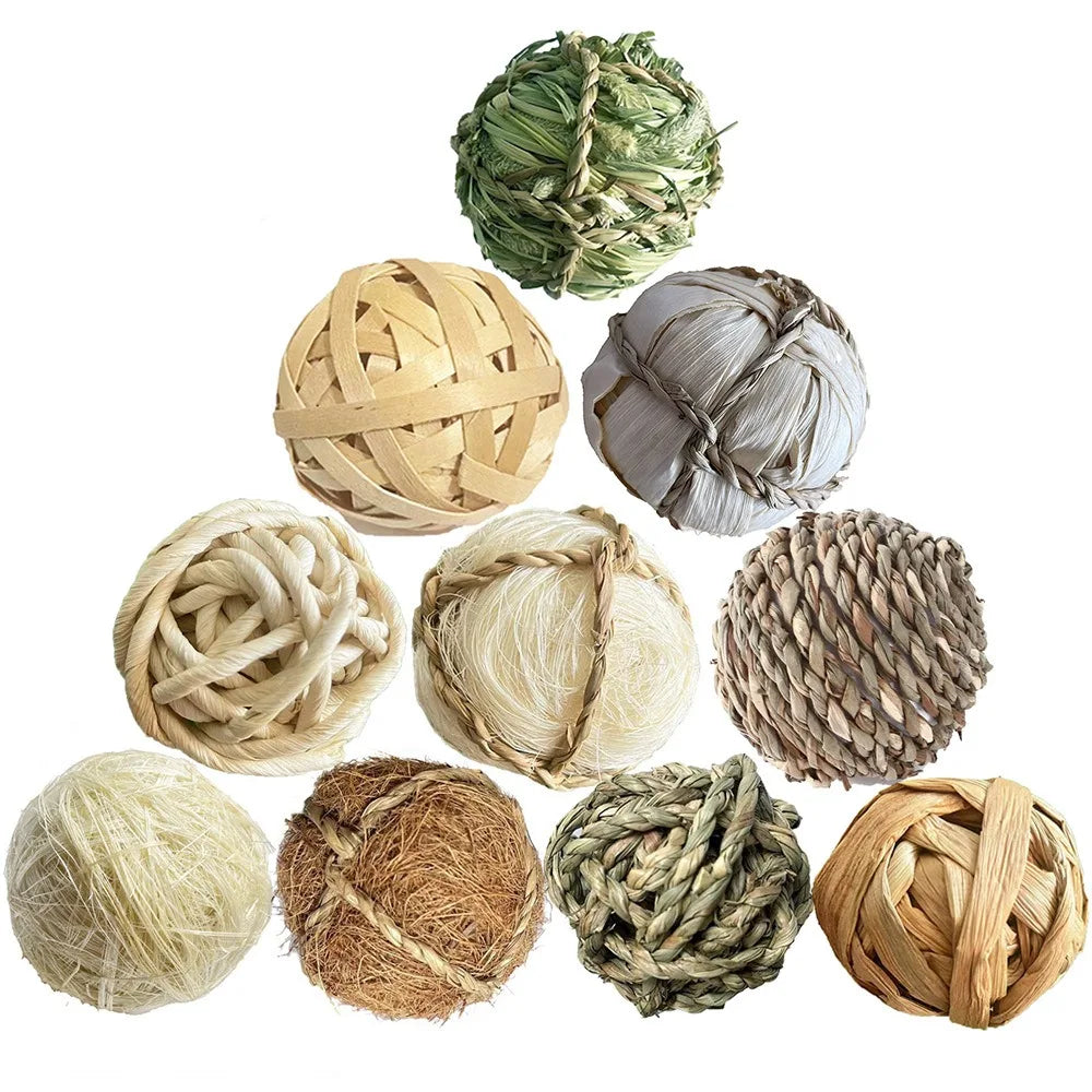 7cm Small Animal Chewing Braided Ball Natural Grass Pet Interactive Chew