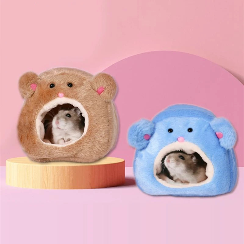 Soft hammock bed for hamsters and rats from Burrowly.