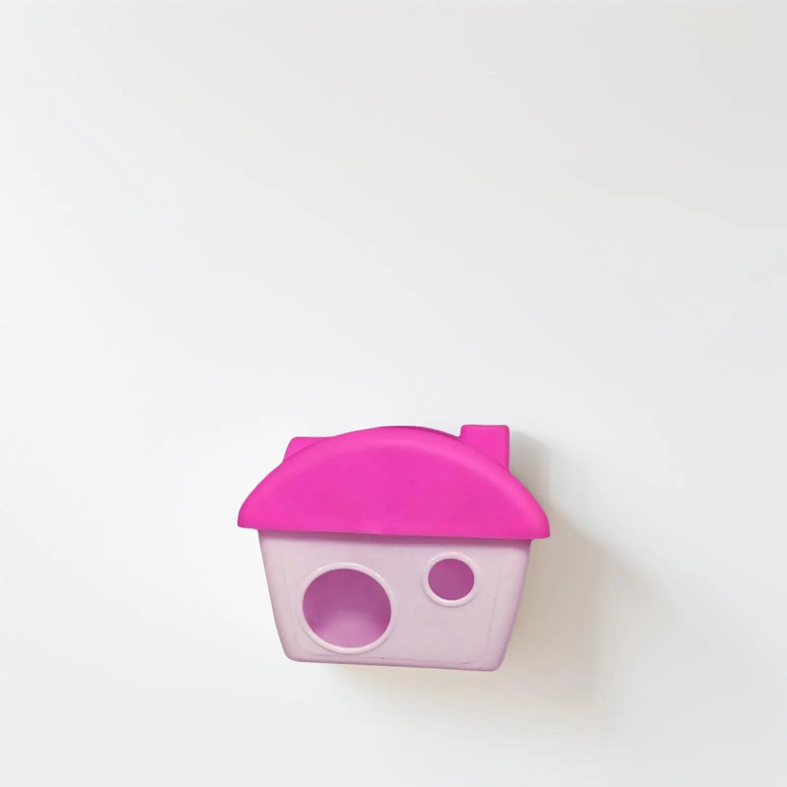 Pink Plastic Hamster Guinea Pig Hideout Castle Play Hut Small Pet Cage