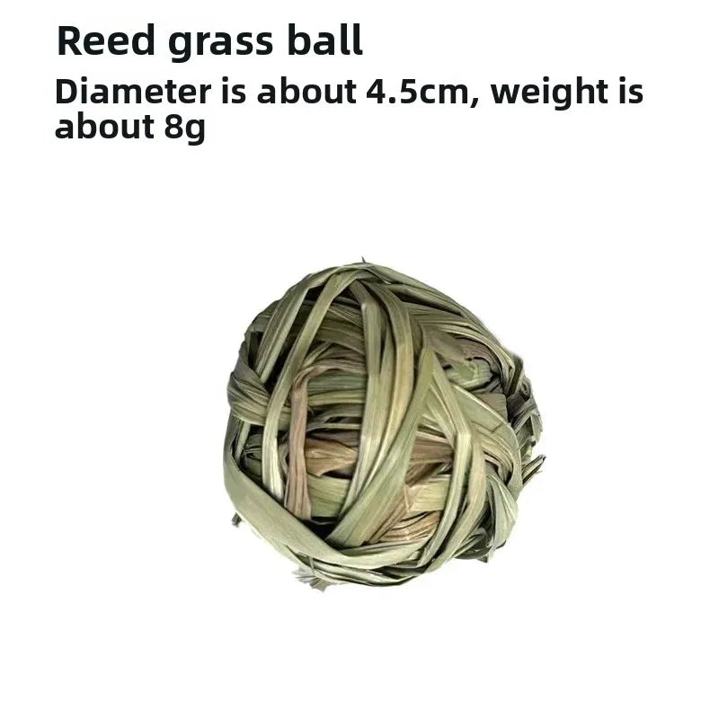 Natural Grass Chewing Ball Braided Small Animal Toy for Guinea Pigs Hay &