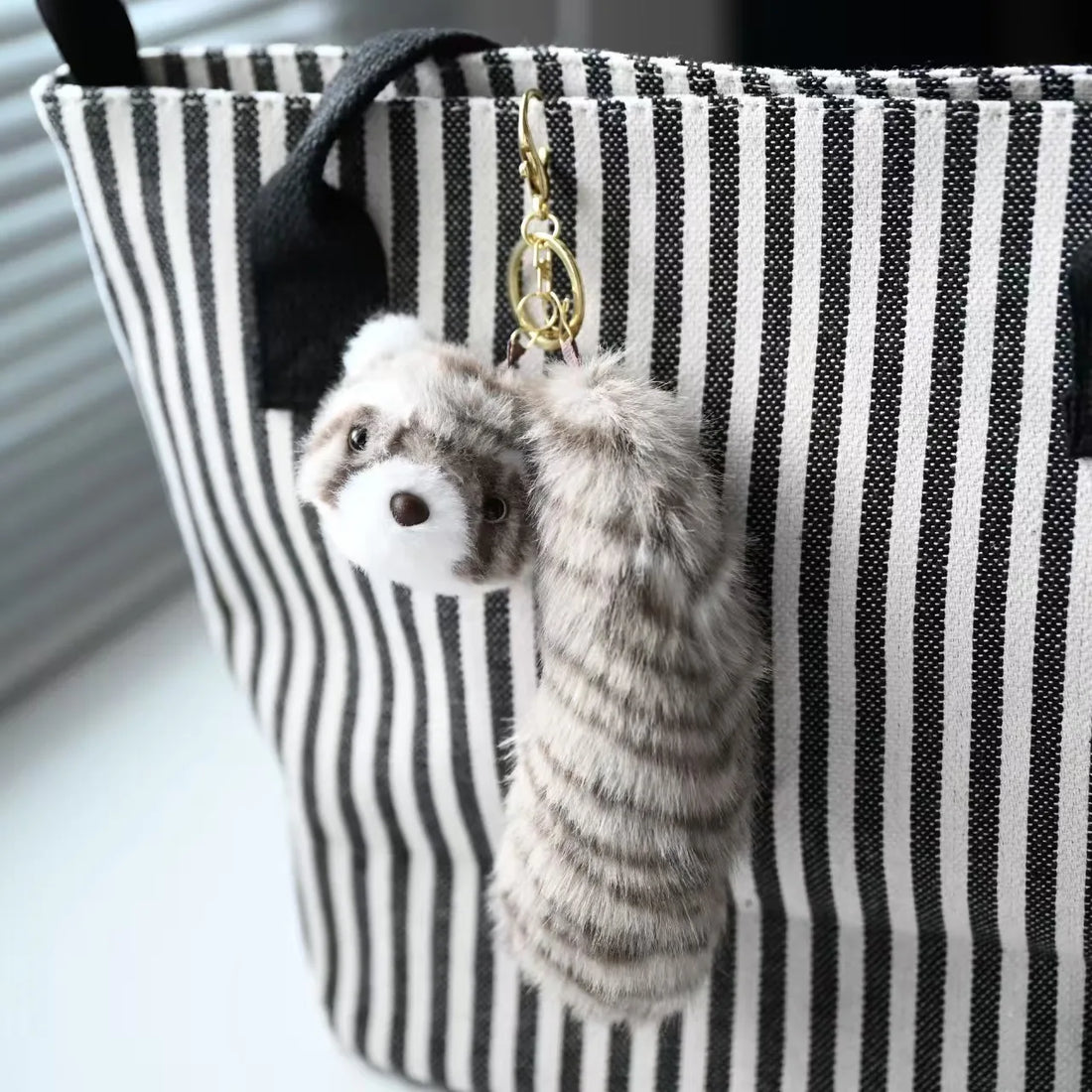 18cm Long tail Squirrel Raccoon Bear Plush Pendant Kawaii Animals Hairy Plush Keychains Bag Car Phone Hanging Plush Keyrings